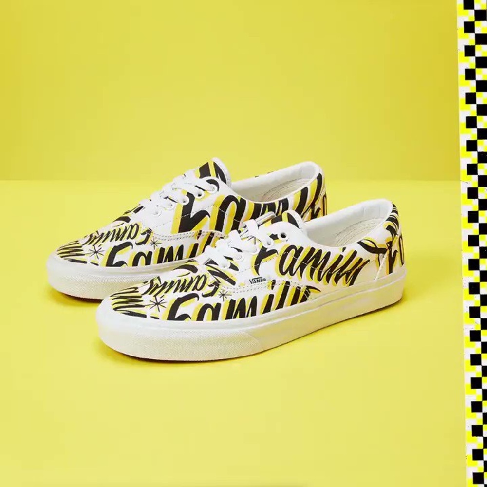 VANS "Family" Era Exclusive Sneakers OFF THE WALL Size 8